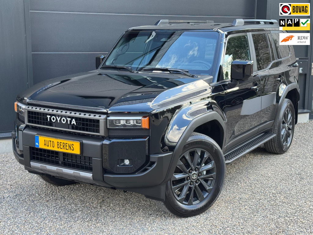 Toyota Land Cruiser 2.8 D-4D Standard Roof Window Van Professional 43867066-0.jpg | Auto Berens B.V.