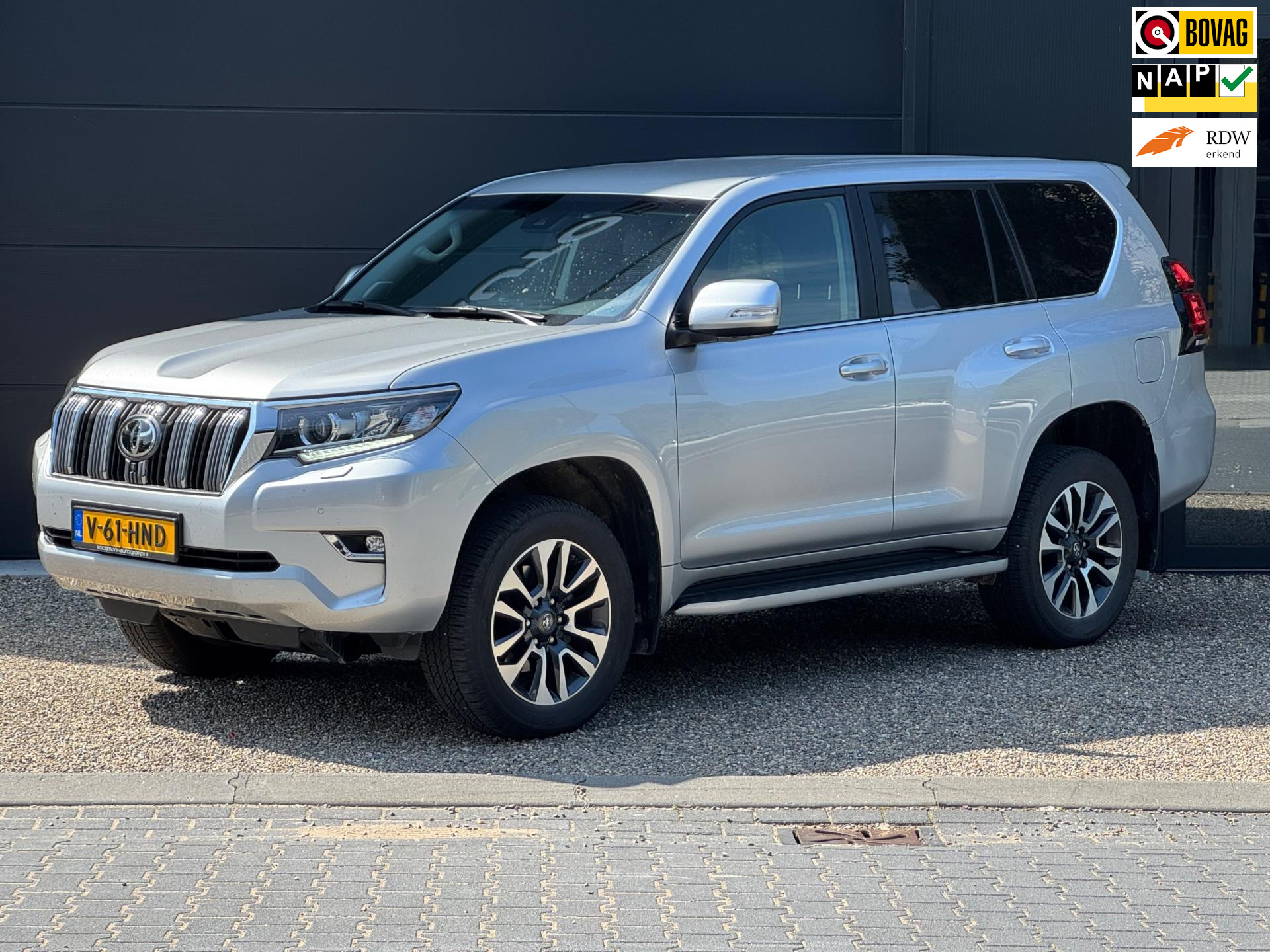 Toyota Land Cruiser 2.8 D-4D-F Professional Blind Van | OFF-ROAD PAKKET | 3500KG | STOELVENTILATIE | NL AUTO 45680745-0.jpg | Auto Berens B.V.