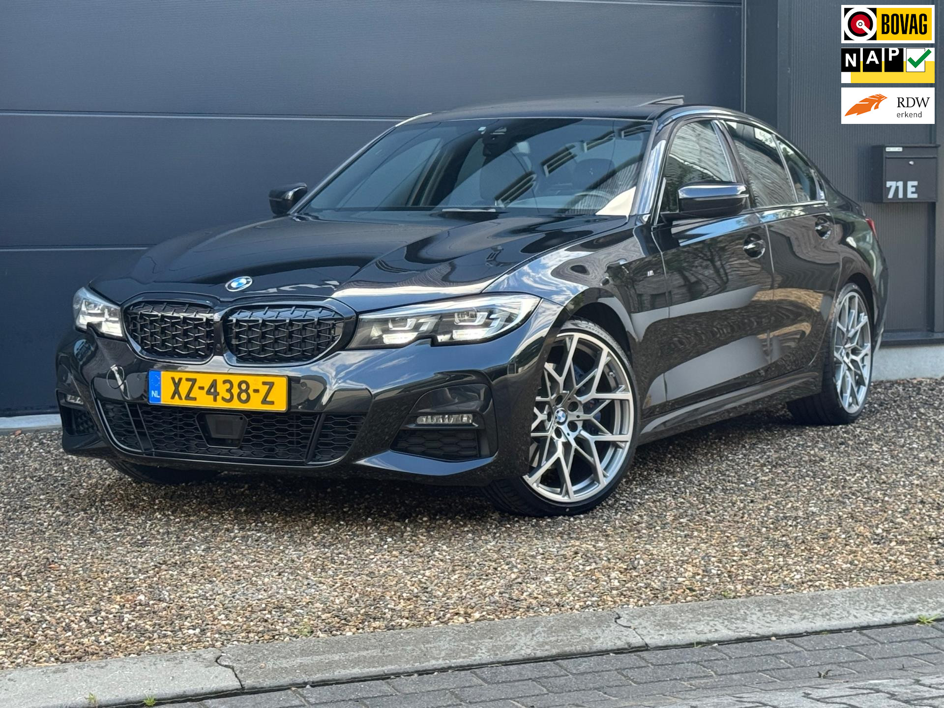 BMW 3-serie 330i M-Sport M-Performance 20" Schuifdak Trekhaak Head-up 47425729-0.jpg | Auto Berens B.V.