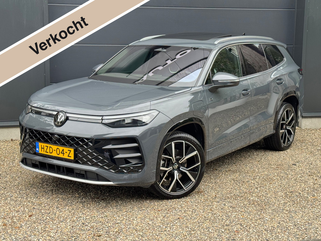 Volkswagen Tayron 1.5 eHybrid R-Line Edition | 20” | Panorama | Trekhaak | Massage 56468839-0.jpg | Auto Berens B.V.